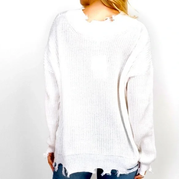 ✨THE PERFECT WEIGHT WHITE V-NECK DISTRESSED KNIT SWEATER-NEW‎ - Picture 7 of 9